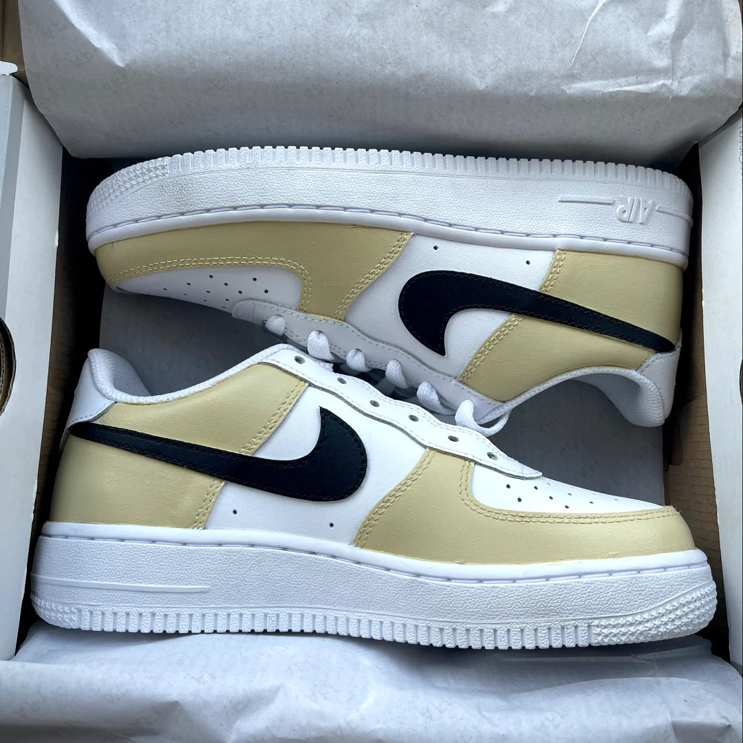 Nike Air Force 1 x Honey Drop