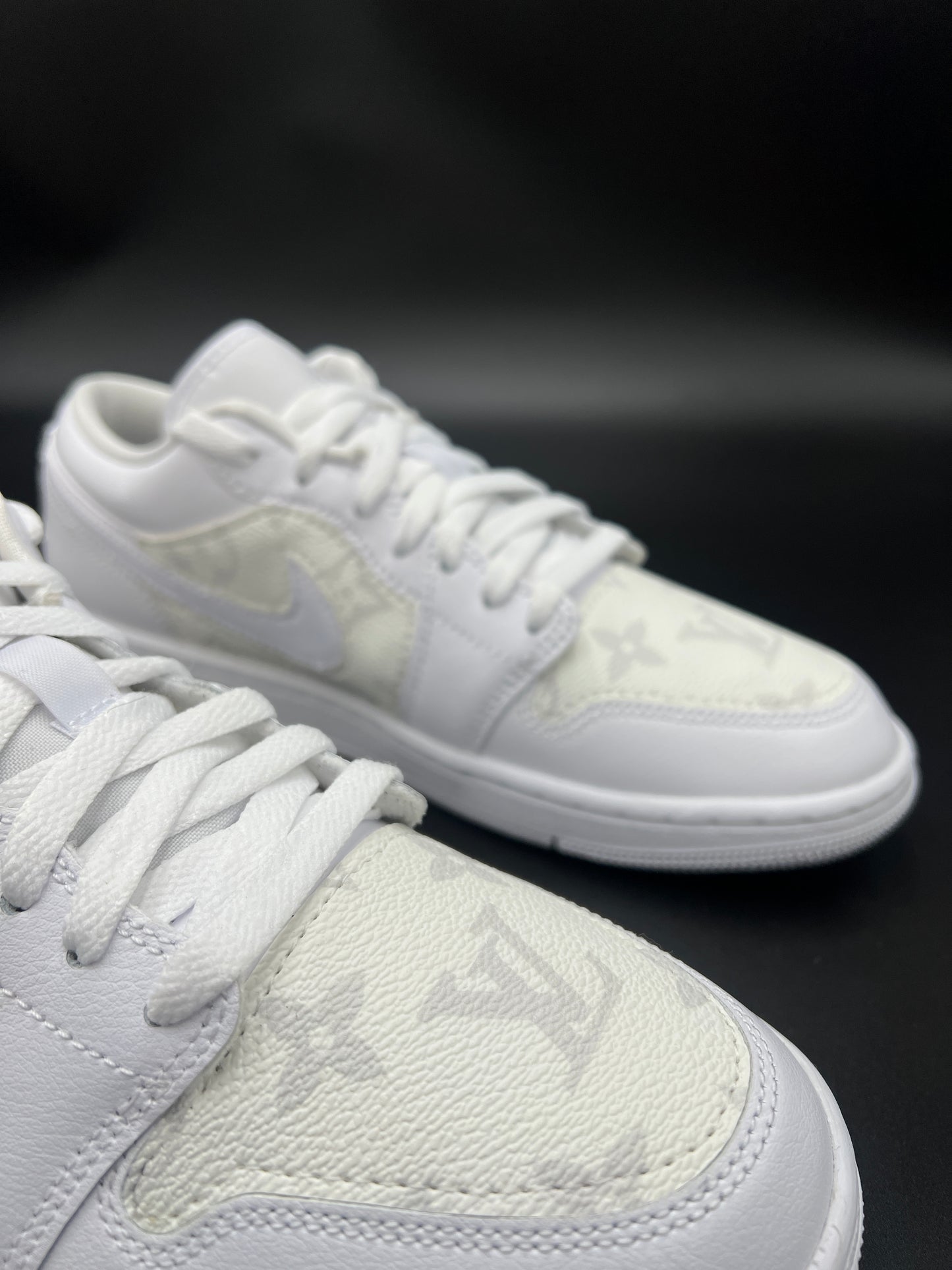 Nike Air Jordan 1 low x strd white LV