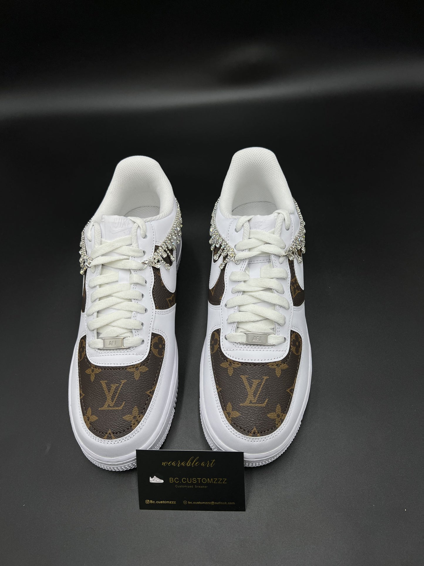 Nike Air Force 1 x special edition LV