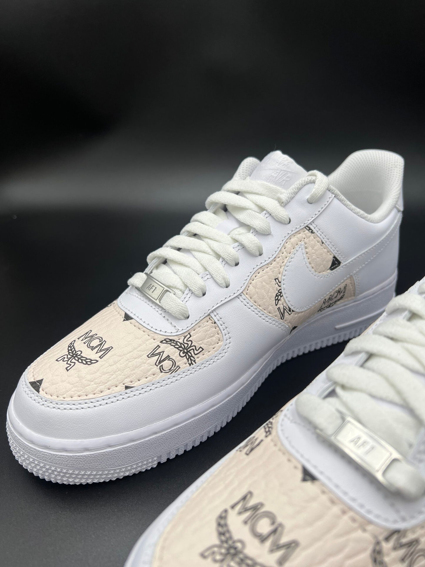 Nike Air Force 1 x creme MC*
