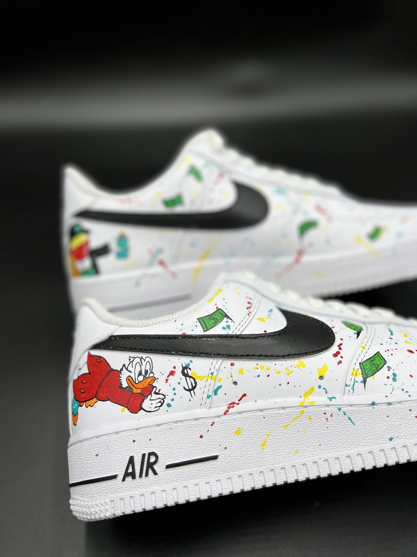Nike air force 1 x Monopoly x Donald Duck