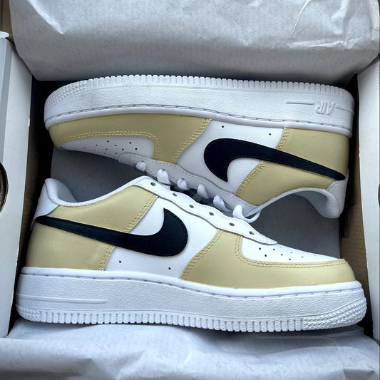 Nike Air Force 1 x Honey Drop