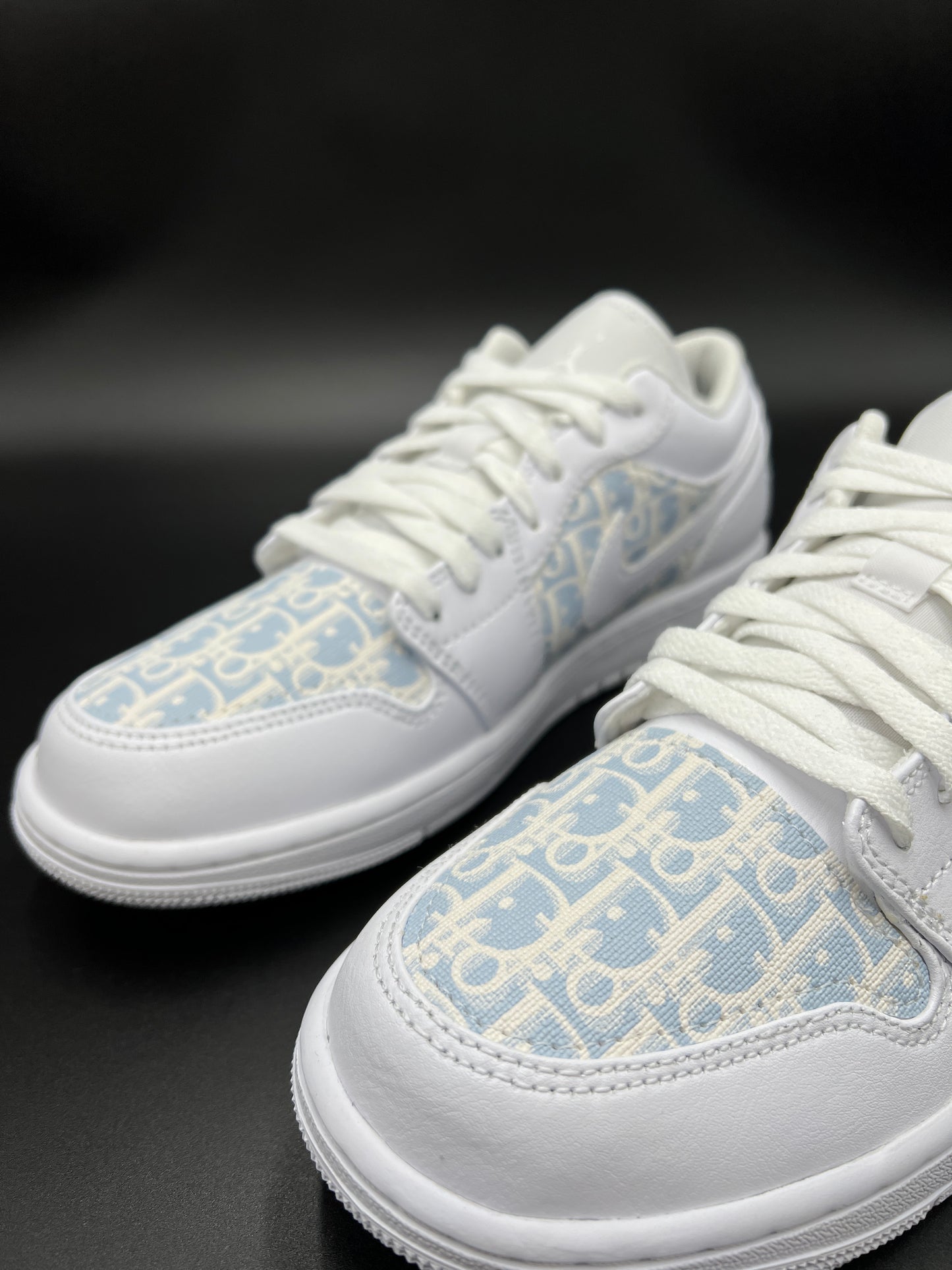 Nike Air Jordan 1 Low x special Dio*