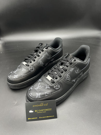 Black Nike Air Force 1 x strd grey on black LV