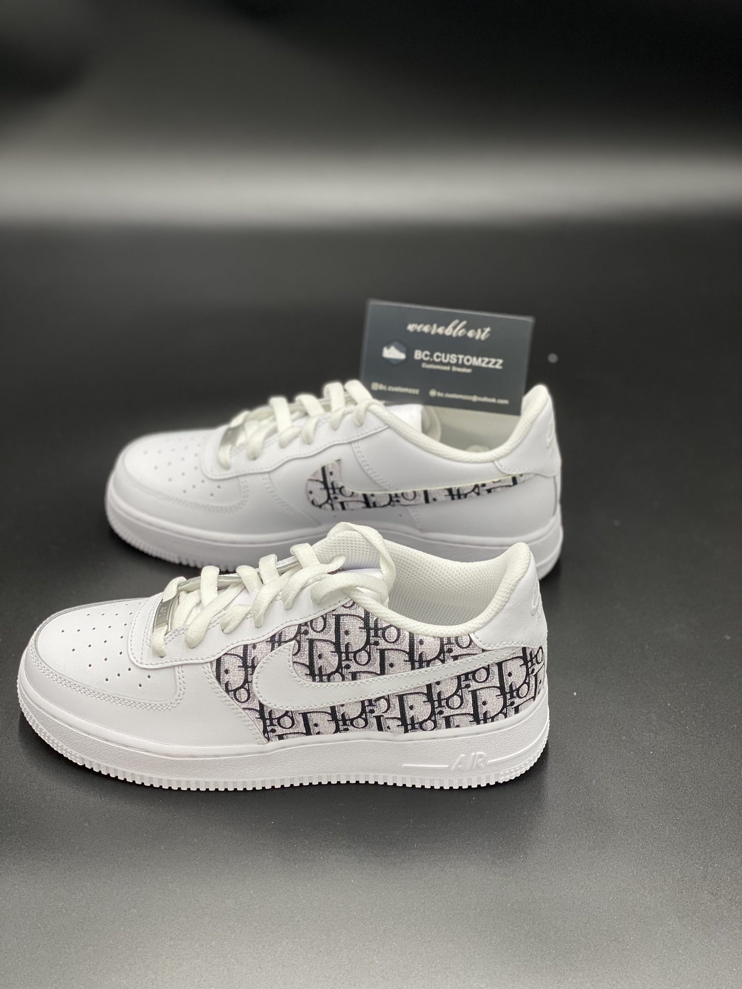 Nike air force 1 x outside & swoosh Dio*