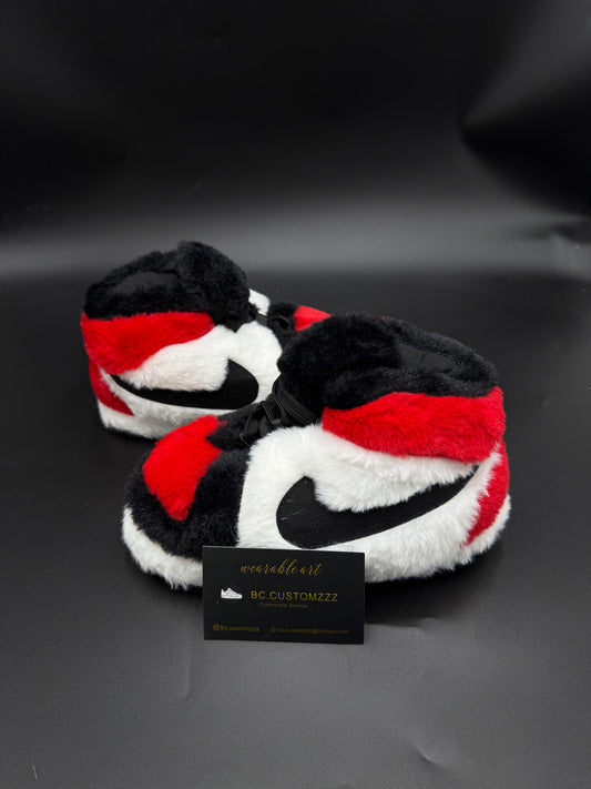 Kids House Slipper | Black/Red