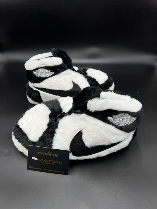 House Slipper | Black