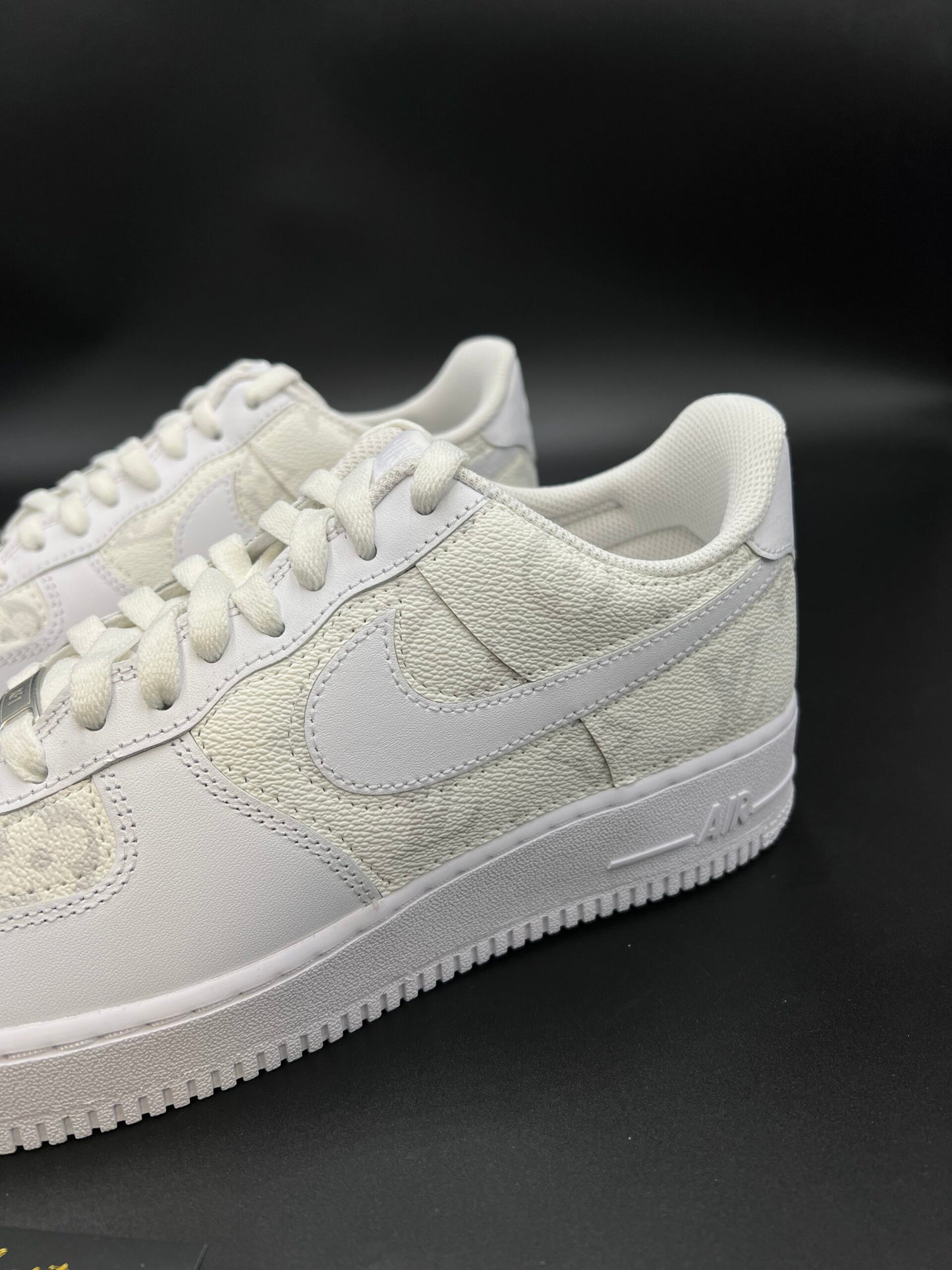 Nike Air Force 1 x Limited Edition Grey/White LV