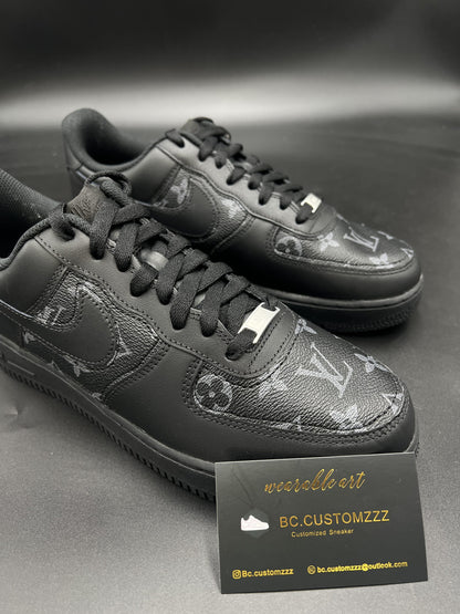 Black Nike Air Force 1 x strd grey on black LV