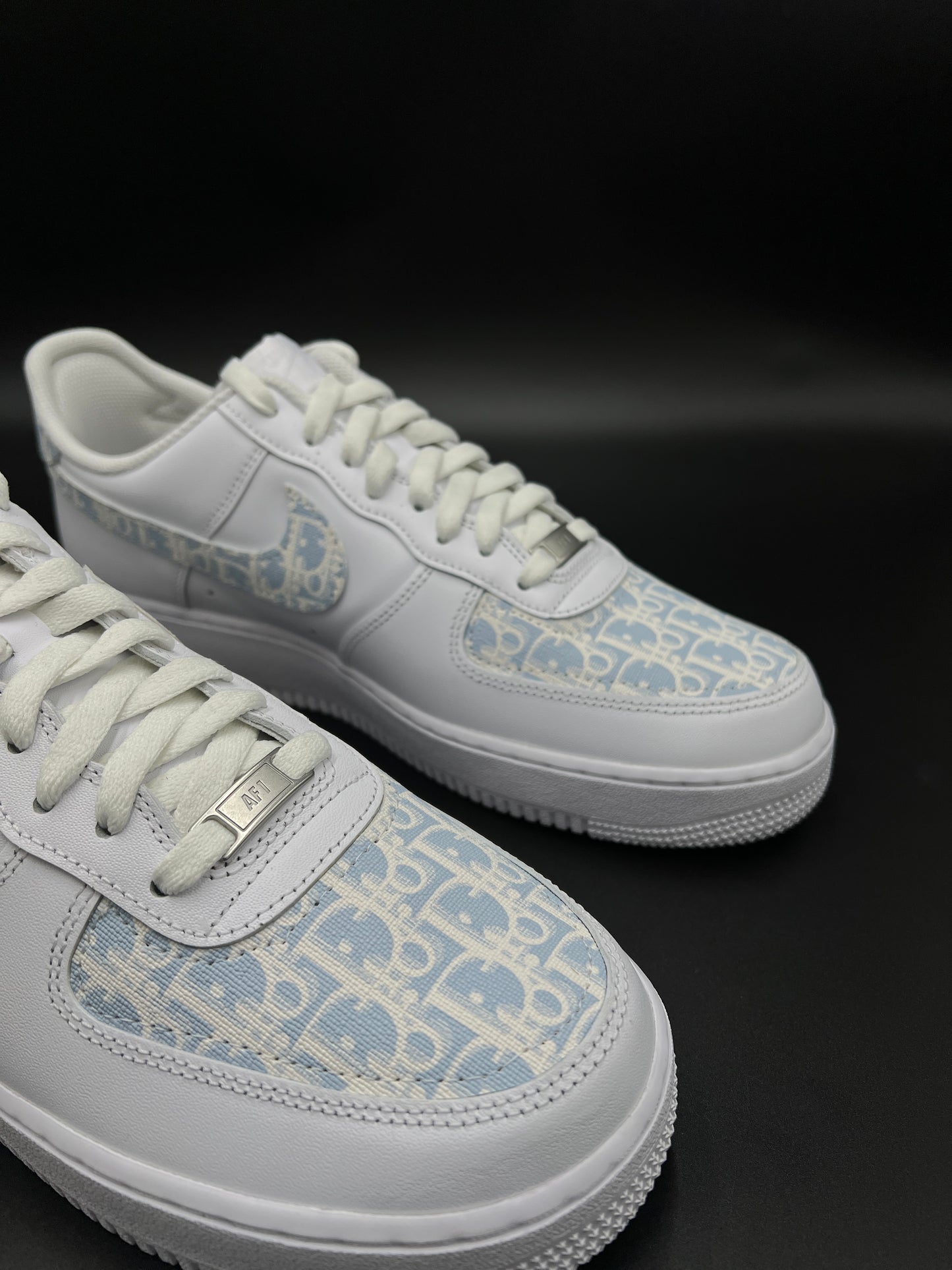 Nike Air Force 1 x special swoosh Dio*